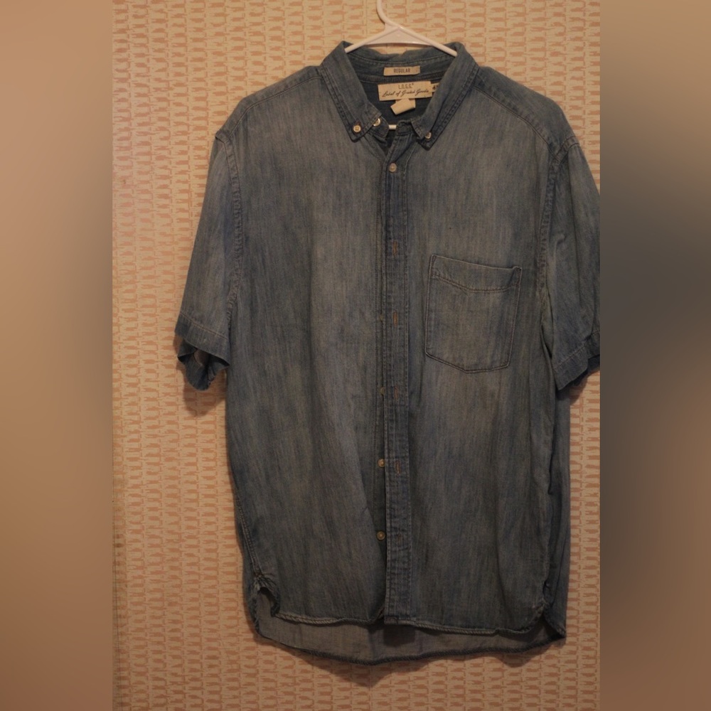 H&M Men’s Denim Short Sleeve Shirt Size Large